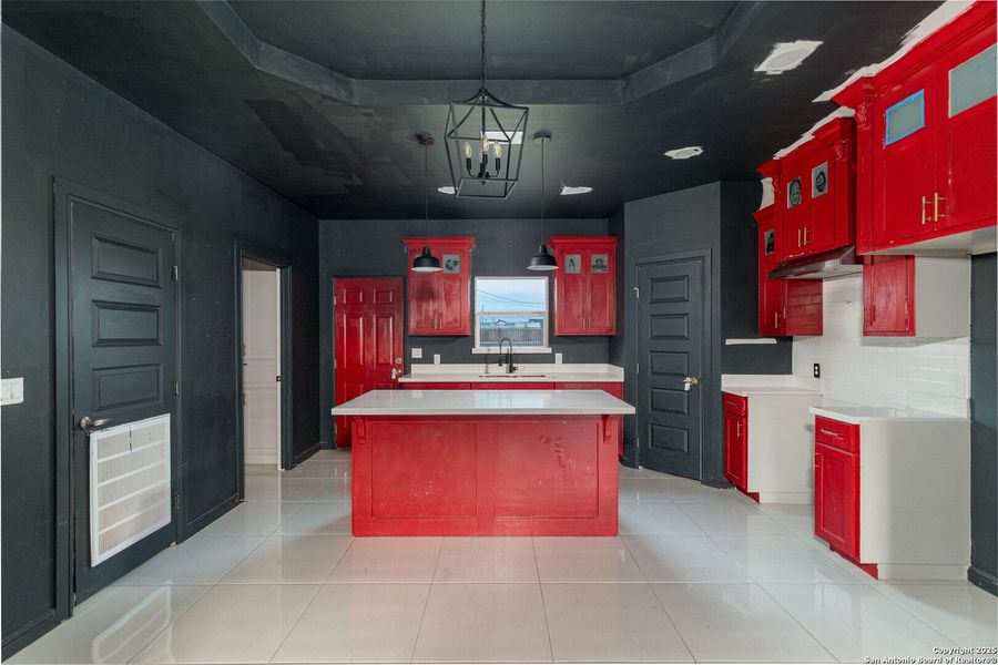 Furnished interior view inside a new home in , Edinburg (Image 5).