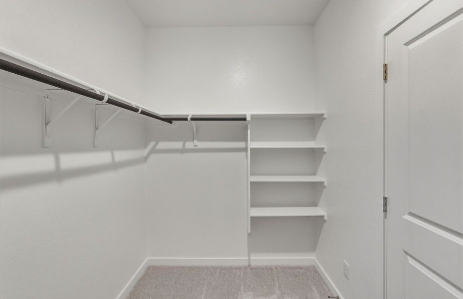 Spacious, unfurnished interior of a new home in Alto, San Marcos (Image 23).