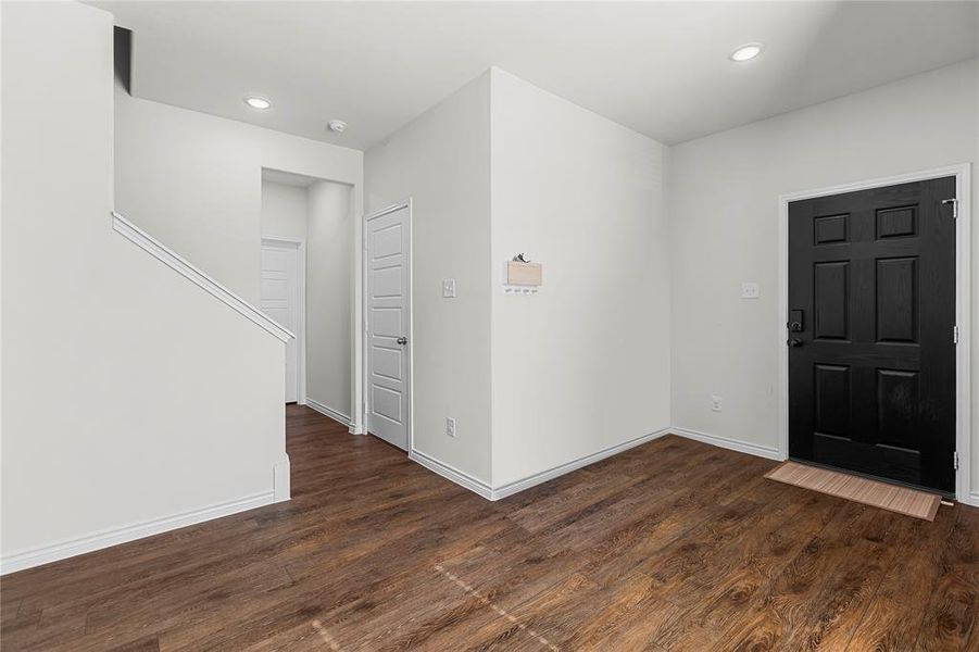 Spacious, unfurnished interior of a new home in , Everman (Image 20).