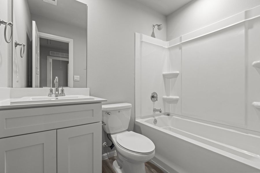 Representative furnished interior of a home built from the Shelby by D.R. Horton in Yukon Ridge, Odessa (Image 17). Representative furnished interior of a home built from the Shelby by D.R. Horton in Yukon Ridge, Odessa (Image 17).