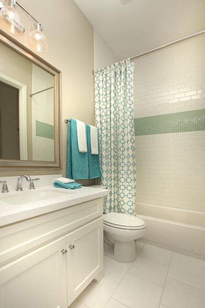 The Cambria II Full Bath