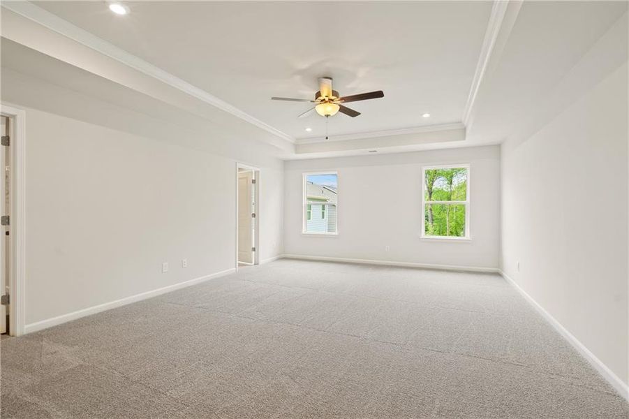 Spacious, unfurnished interior of a new home in The Village at Shallowford, Kennesaw (Image 27).