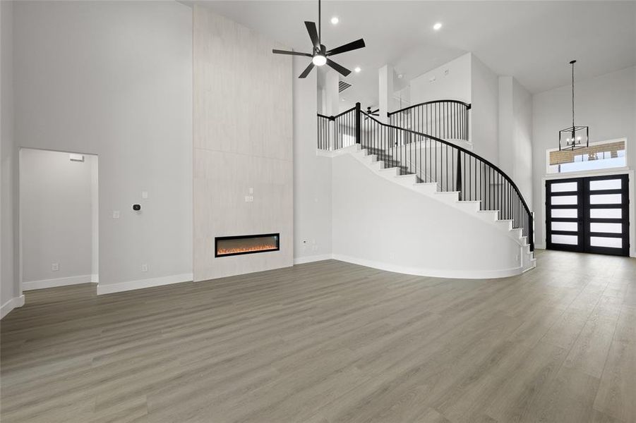 1838 Briarwood- Living Room-2