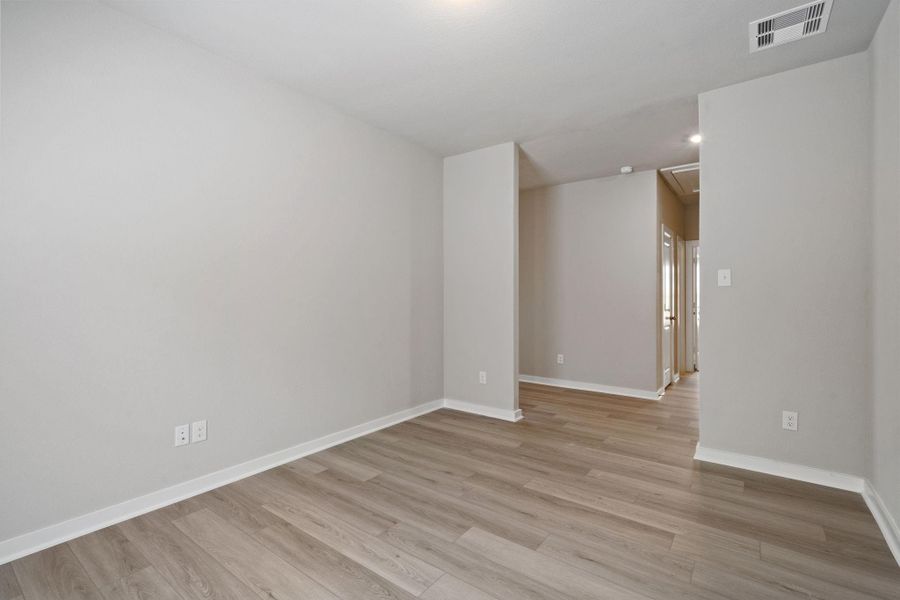 Spacious, unfurnished interior of a new home in River Ranch Trails, Dayton (Image 12). Spacious, unfurnished interior of a new home in River Ranch Trails, Dayton (Image 12).