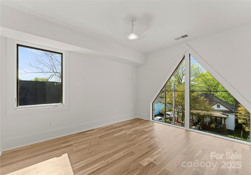 Spacious, unfurnished interior of a new home in , Charlotte (Image 21).