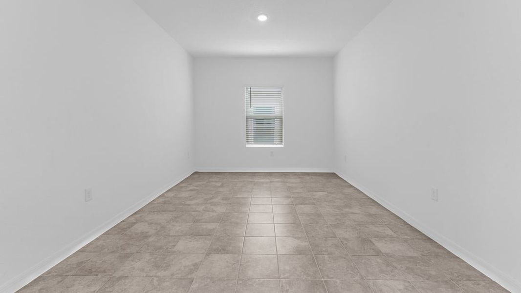 Representative unfurnished interior of a home built from the Sage by Taylor Morrison in Coopers Meadow, Jacksonville (Image 18).