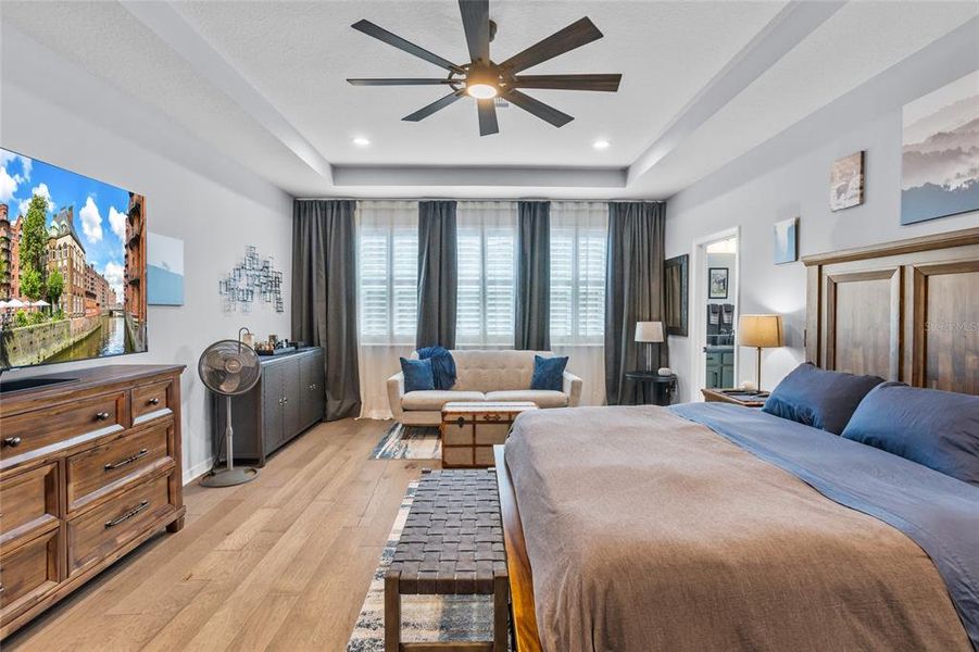 Furnished interior view inside a new home in , Sanford (Image 39).