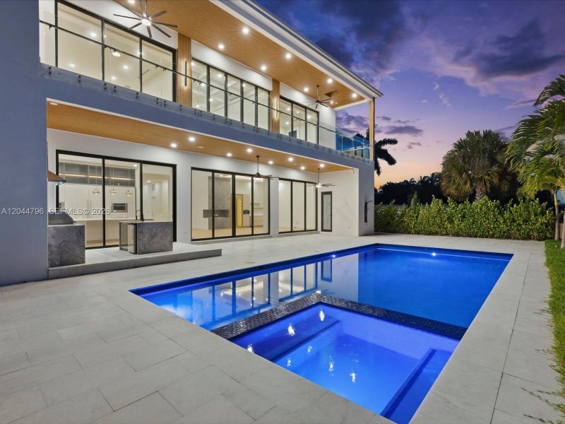 Exterior details and patio area of a home in , Pompano Beach (Image 3).