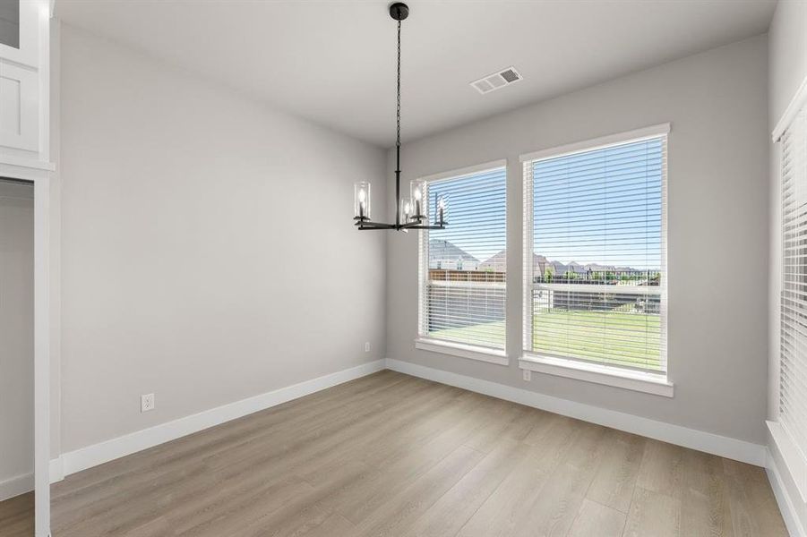 Spacious, unfurnished interior of a new home in Cambridge Estates - Harwood, Prosper (Image 28).