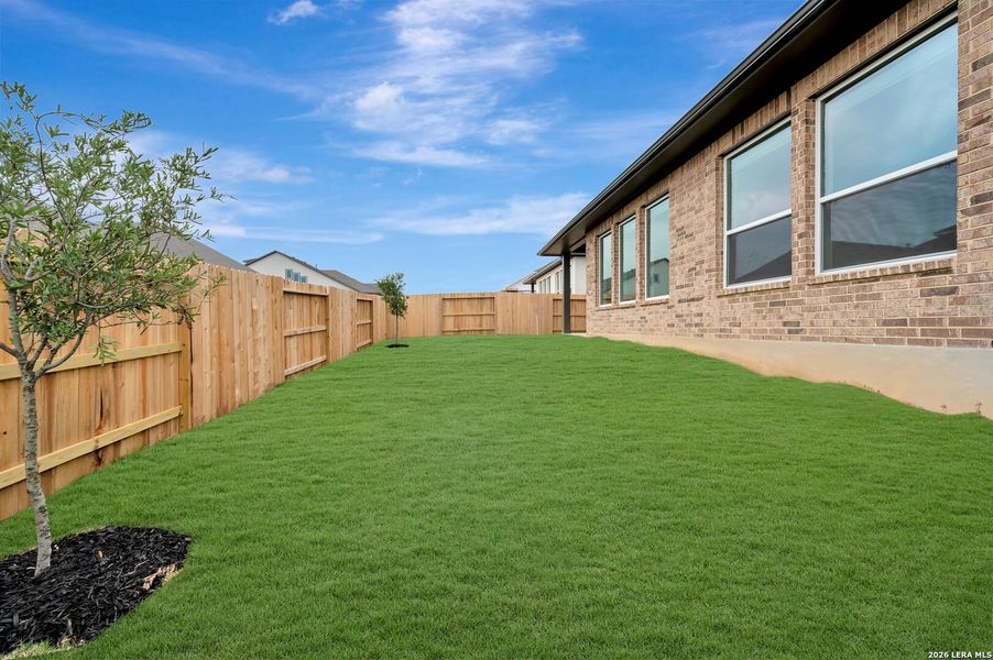 Exterior details and patio area of a home in Meyer Ranch – Select Reserve Series, New Braunfels (Image 28).