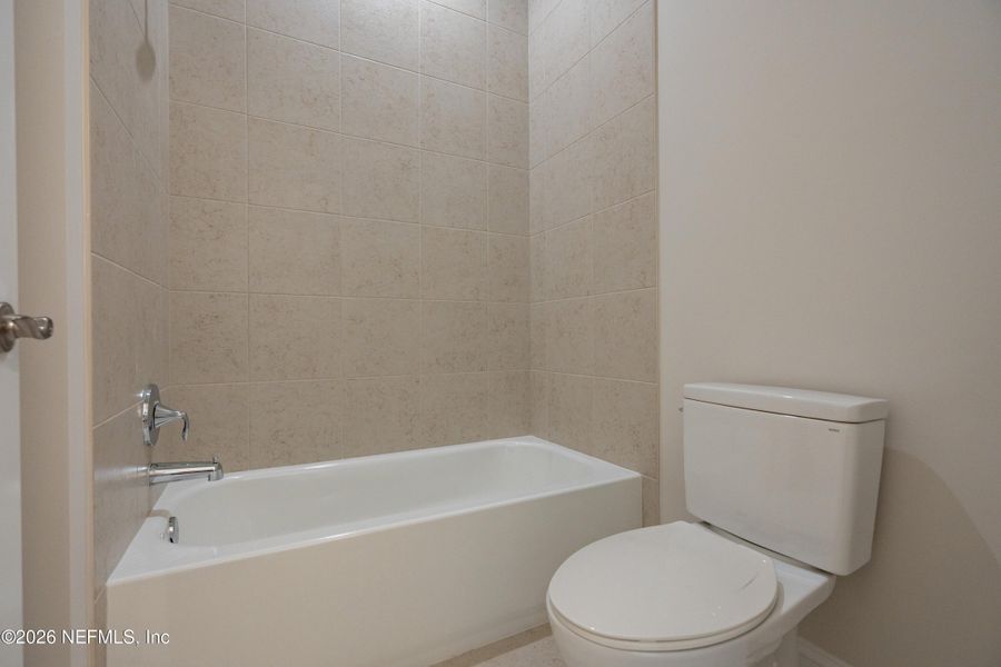 Furnished interior view inside a new home in SilverLeaf, St. Augustine (Image 13).