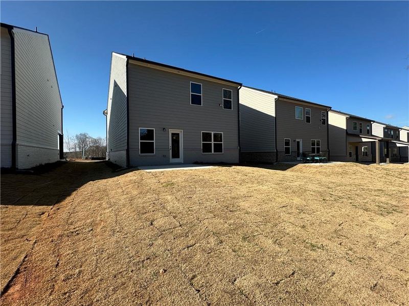 Exterior details and patio area of a home in Kentmere, Auburn (Image 4).