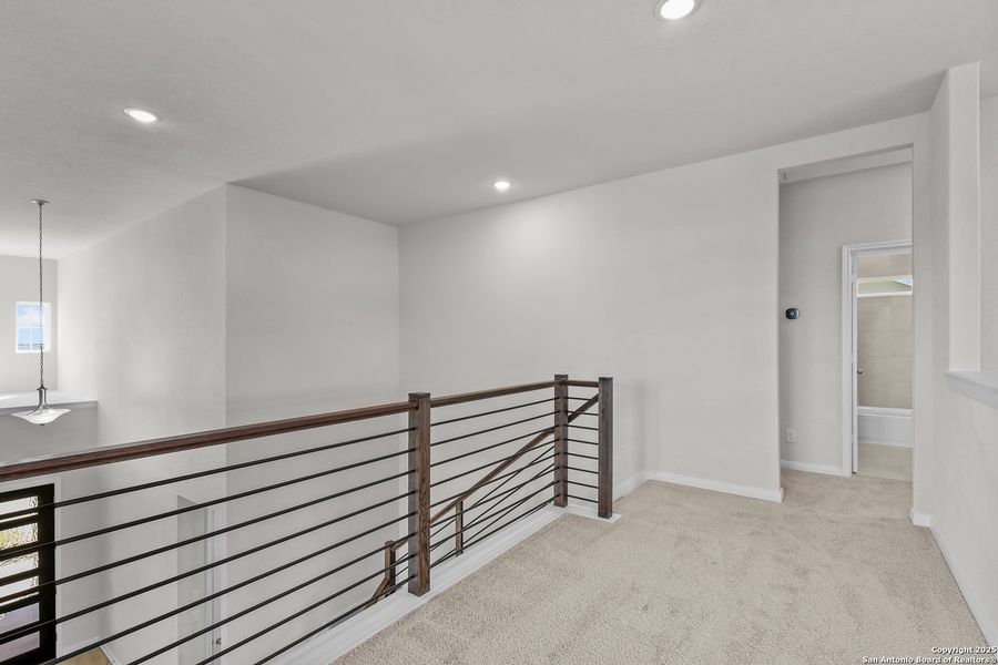 Spacious, unfurnished interior of a new home in Mayfair 60', New Braunfels (Image 45).