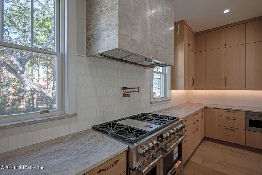 Furnished interior view inside a new home in , Jacksonville (Image 13).