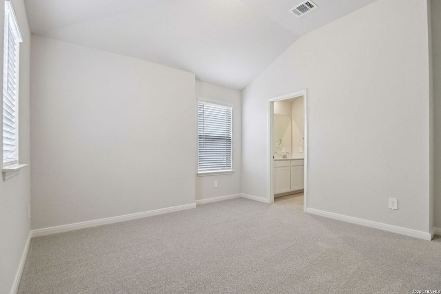 Spacious, unfurnished interior of a new home in Fox Falls, Boerne (Image 50). Spacious, unfurnished interior of a new home in Fox Falls, Boerne (Image 50).