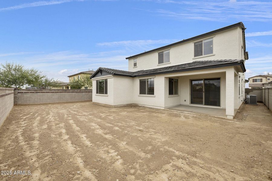 33-web-or-mls-_TM_1910