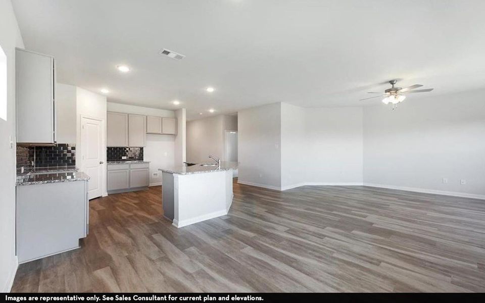 Spacious, unfurnished interior of a new home in Cielo, Cut and Shoot (Image 12). Spacious, unfurnished interior of a new home in Cielo, Cut and Shoot (Image 12).