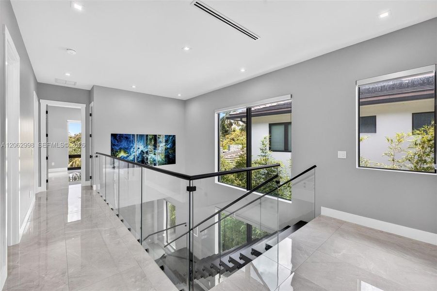Image 155 of a home in .
