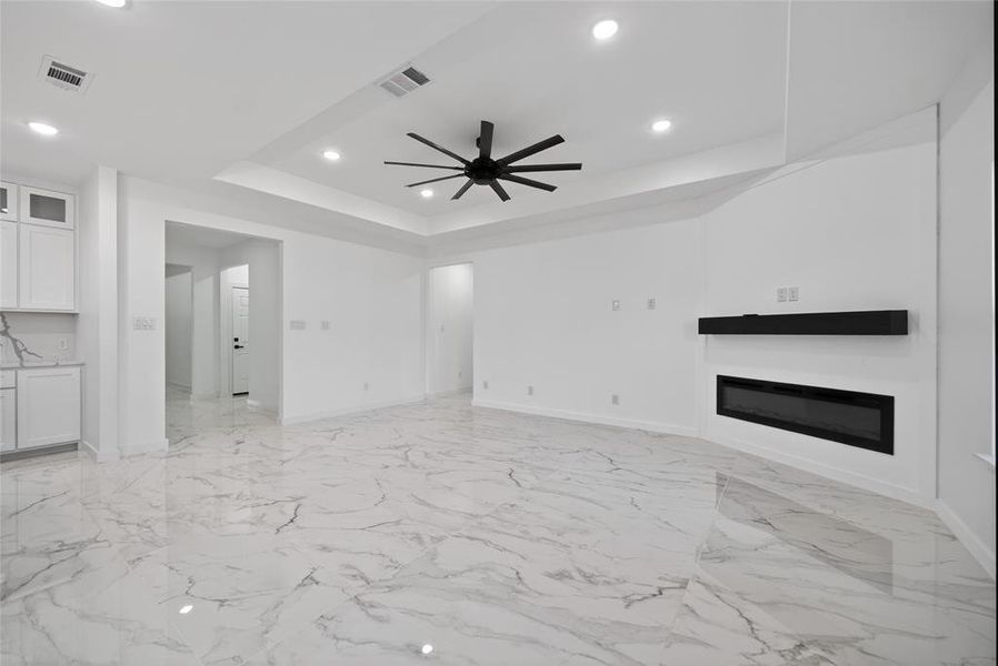 Spacious, unfurnished interior of a new home in , Glenn Heights (Image 37). Spacious, unfurnished interior of a new home in , Glenn Heights (Image 37).