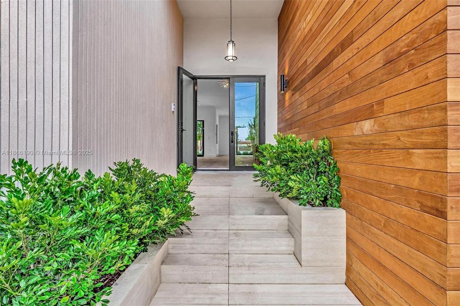 Image 34 of a home in .