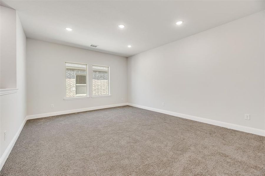 Spacious, unfurnished interior of a new home in Arbors at Legacy Hills, Celina (Image 27).