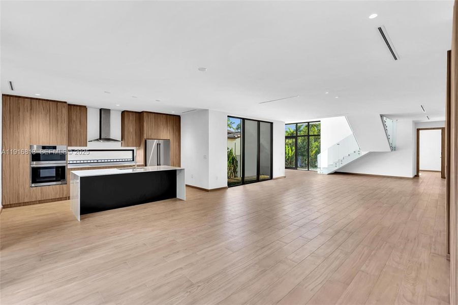 Furnished interior view inside a new home in , Miami (Image 19).