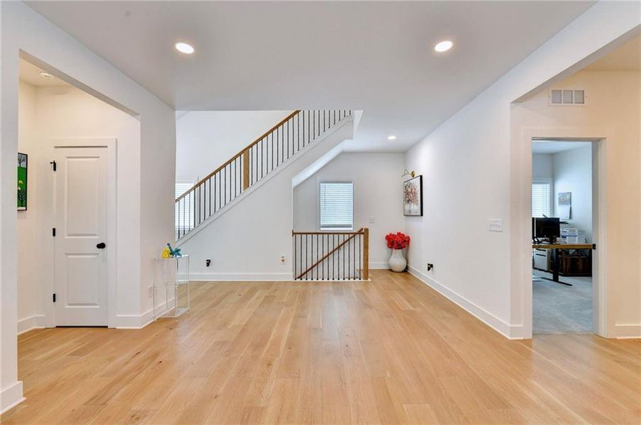 Spacious, unfurnished interior of a new home in , Cumming (Image 23).