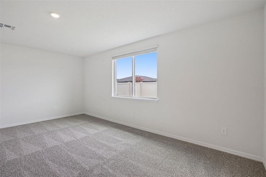 Spacious, unfurnished interior of a new home in Two Rivers - Signature Series, Zephyrhills (Image 26).