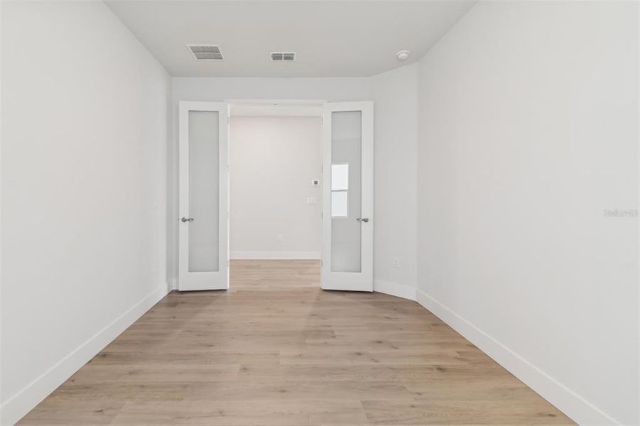 Spacious, unfurnished interior of a new home in , Parrish (Image 13).