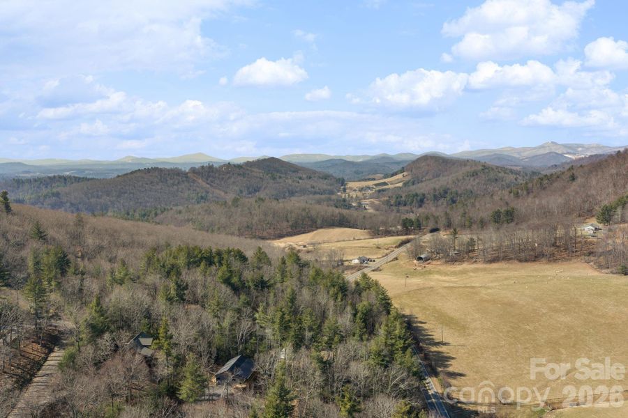 Natural landscape and outdoor views near in West Jefferson (Image 28). Natural landscape and outdoor views near in West Jefferson (Image 28).