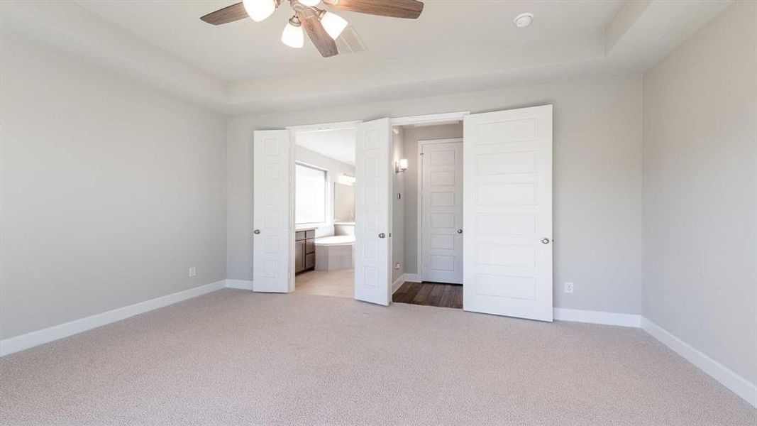 Spacious, unfurnished interior of a new home in Trinity Falls 50', McKinney (Image 28).