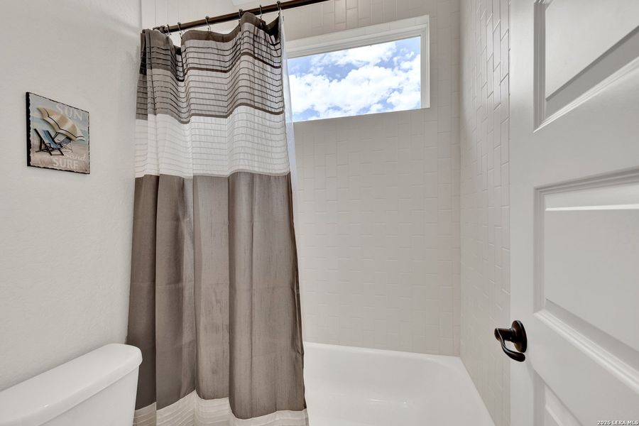 Furnished interior view inside a new home in Waldsanger, New Braunfels (Image 44).