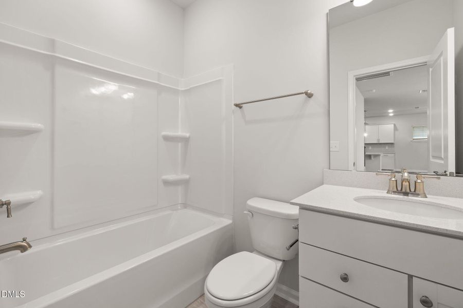 PRO HAMPTON LOT #77 PIC (15)