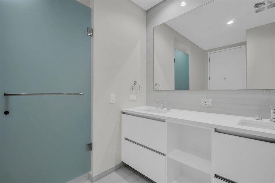 Furnished interior view inside a new home in , St. Petersburg (Image 14).