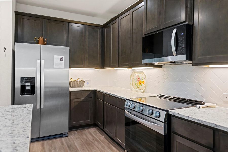 Furnished interior view inside a new home in Oakwood Ranch, Willis (Image 5). Furnished interior view inside a new home in Oakwood Ranch, Willis (Image 5).