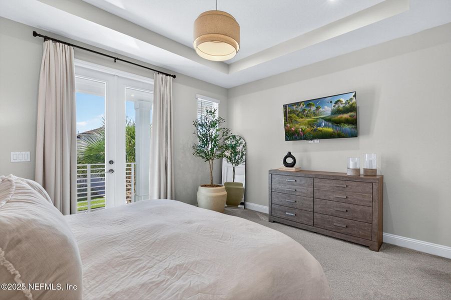 Furnished interior view inside a new home in , Jacksonville (Image 9).