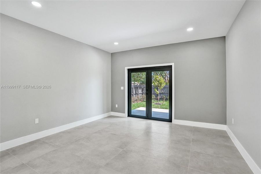 Spacious, unfurnished interior of a new home in , West Park (Image 69).