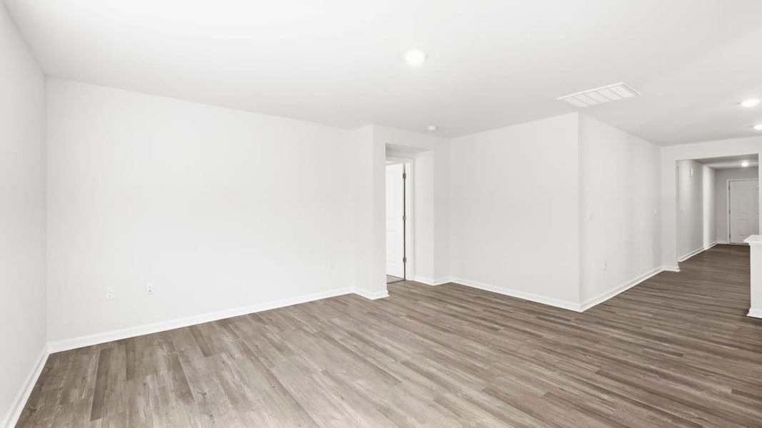 Spacious, unfurnished interior of a new home in Ravencrest, Roebuck (Image 29).
