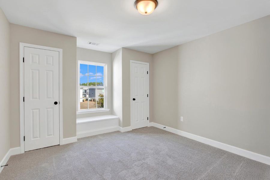 Oscar Mulberry Floor Plan | Bedroom with Window Seat