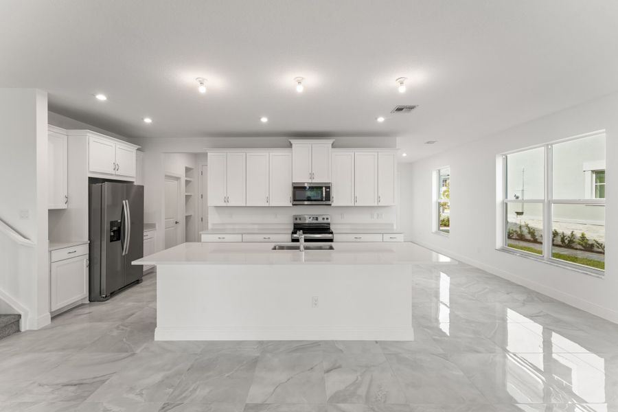 Furnished interior view inside a new home in Avila, Jensen Beach (Image 10).