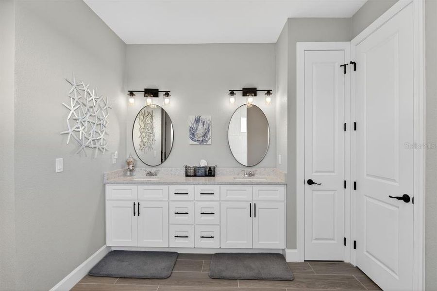 Furnished interior view inside a new home in , Punta Gorda (Image 38).