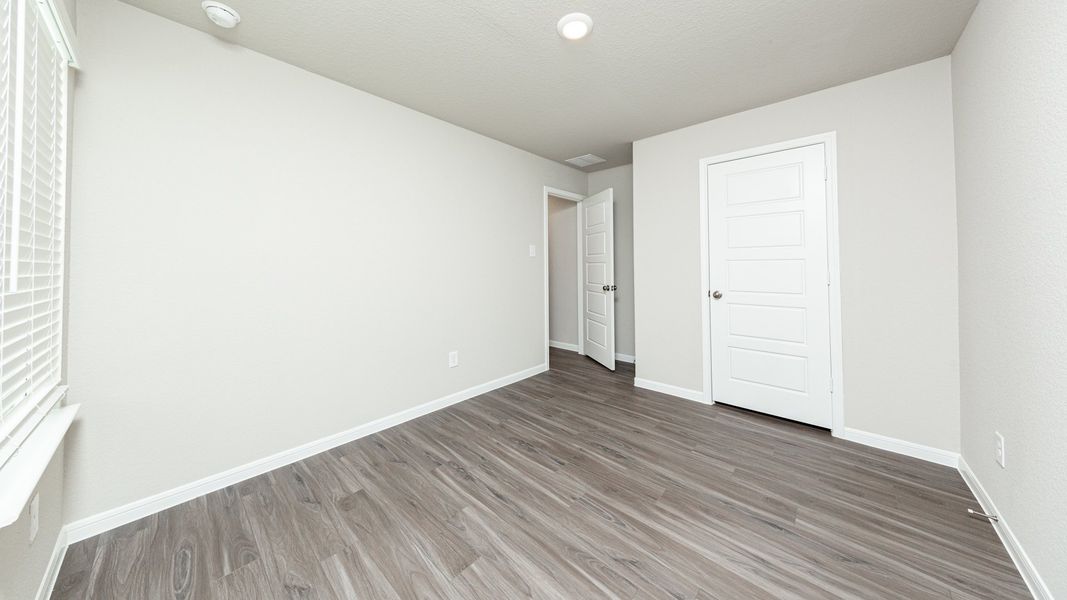 Secondary Bedroom Secondary Bedroom