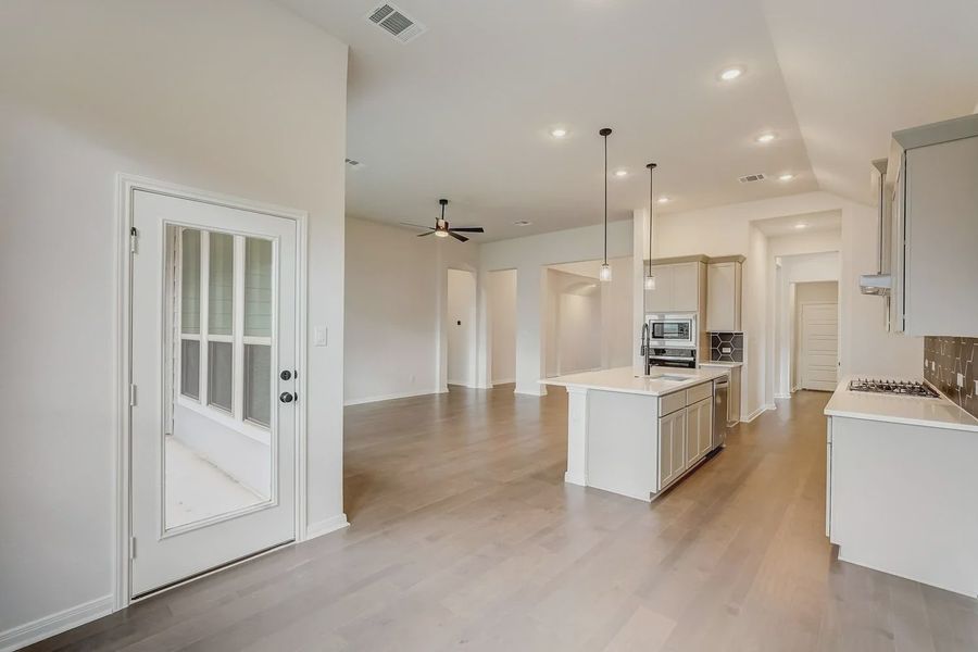 New Home in Schertz, TX.  - Slide 11