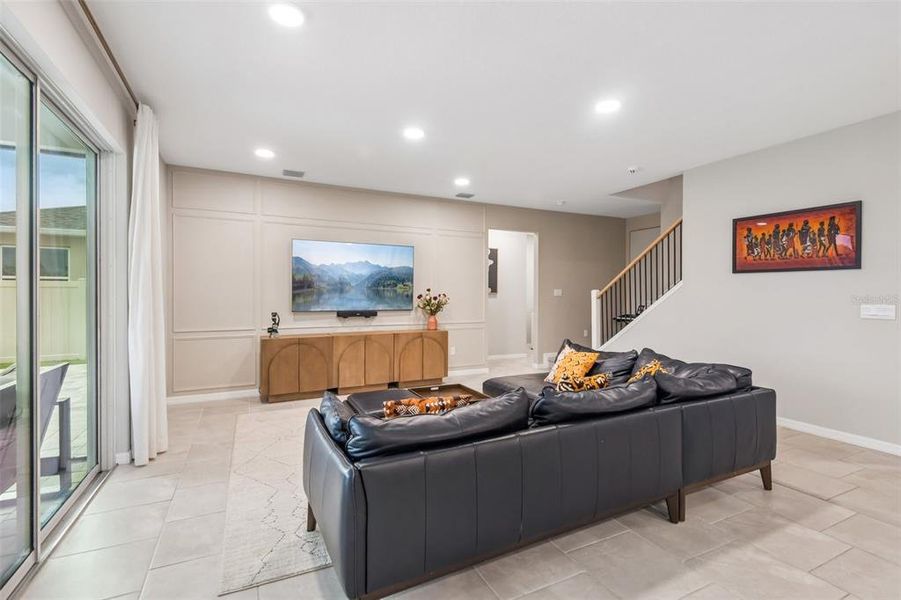 Furnished interior view inside a new home in , Wesley Chapel (Image 19). Furnished interior view inside a new home in , Wesley Chapel (Image 19).