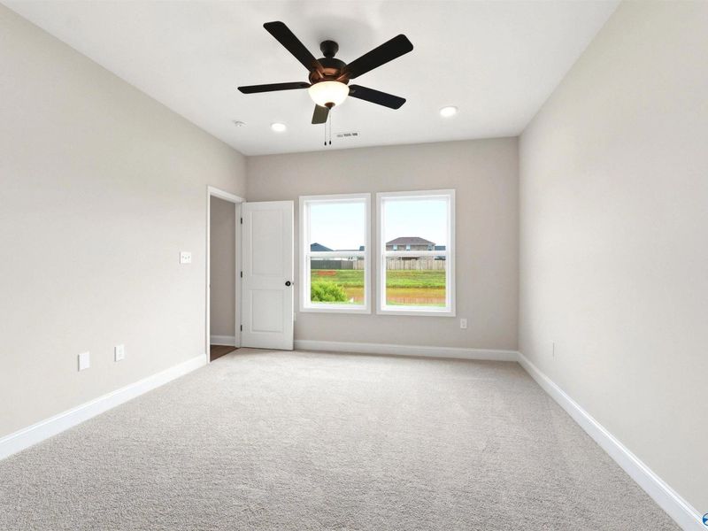 Spacious, unfurnished interior of a new home in Bailey Park, Fayetteville (Image 11).