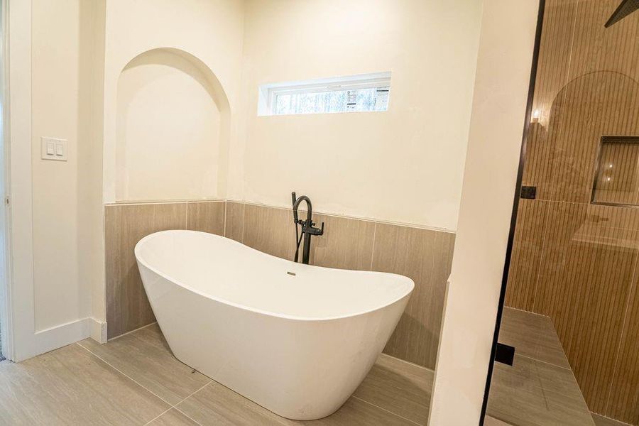 Furnished interior view inside a new home in , Loganville (Image 8).