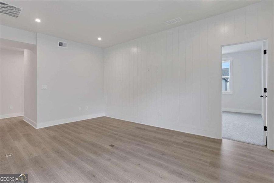 Spacious, unfurnished interior of a new home in The Paddocks at Doc Hughes, Buford (Image 24). Spacious, unfurnished interior of a new home in The Paddocks at Doc Hughes, Buford (Image 24).