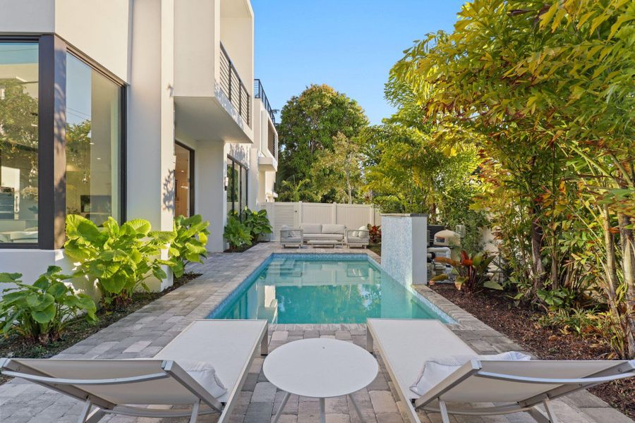 201 Southeast 4th Ave - 32.jpg-SMALL