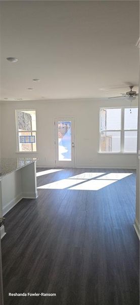 Spacious, unfurnished interior of a new home in Mulberry Summit, Flowery Branch (Image 13).