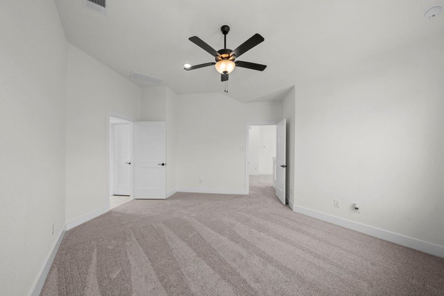 Spacious, unfurnished interior of a new home in , Katy (Image 33). Spacious, unfurnished interior of a new home in , Katy (Image 33).